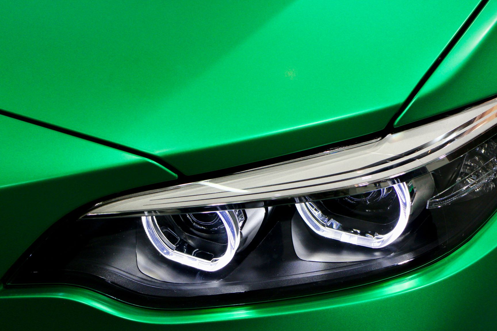 Why Vinyl Wraps Beat Paint Jobs